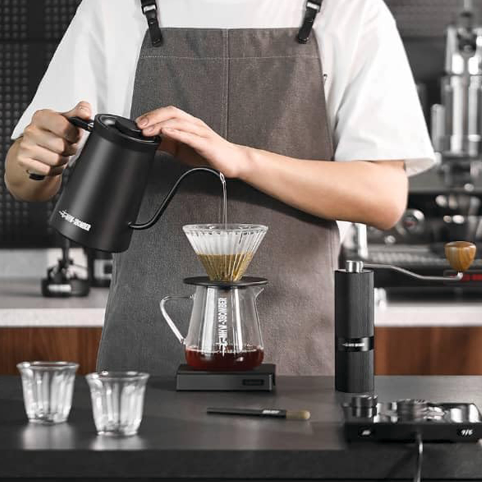 MHW-3BOMBER Assassin M1 Premium Pour Over Coffee Set, 9 Pcs – White