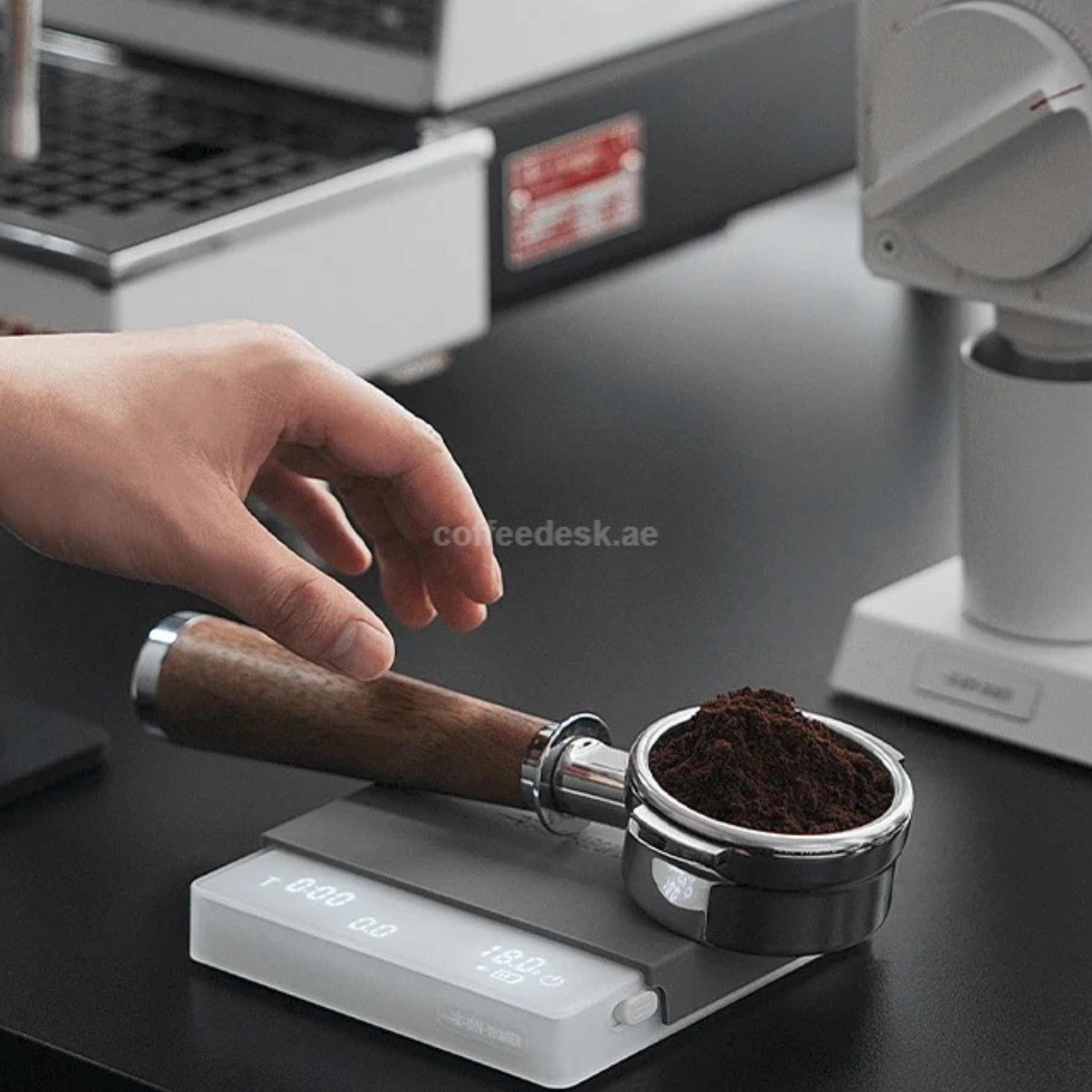 MHW-3BOMBER Cube Coffee Scale 3.0 Pro with Timer – Black